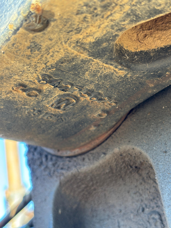 New Holland ramię podnośnika Rockshaft lewe 84275825 84275823 - Fjæring for Landbruksteknikk: bilde 2 New Holland ramię podnośnika Rockshaft lewe 84275825 84275823 - Fjæring for Landbruksteknikk: bilde 2