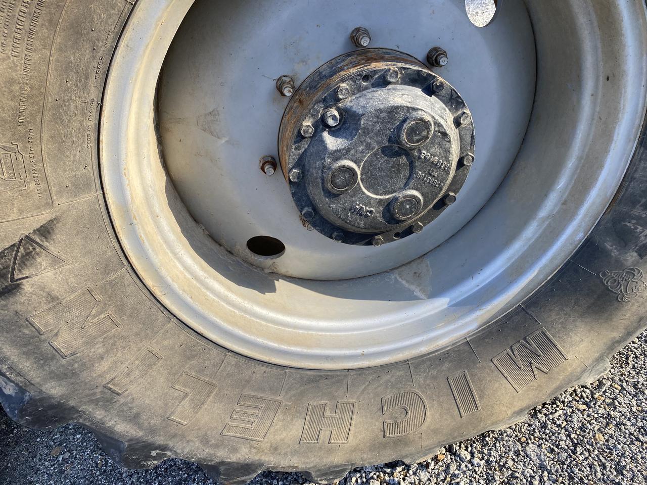 Opony Michelin 540/65R28 - Dekk for Landbruksteknikk: bilde 2 Opony Michelin 540/65R28 - Dekk for Landbruksteknikk: bilde 2