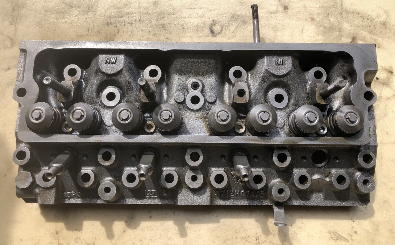 Perkins-głowica AB 3712H07A/3 - Topplokk for Landbruksteknikk: bilde 1 Perkins-głowica AB 3712H07A/3 - Topplokk for Landbruksteknikk: bilde 1