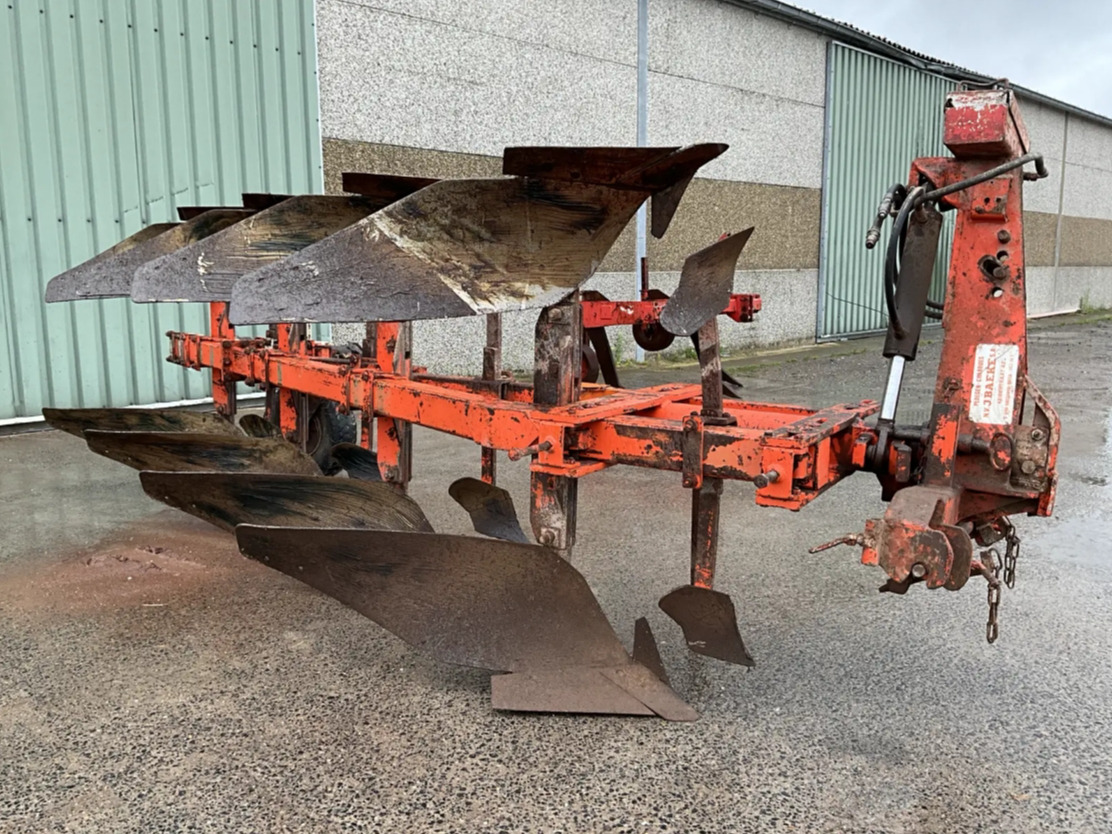 Plug obrotowy 4 skibowy Kverneland Kuhn J. BAEKE - Plog: bilde 1 Plug obrotowy 4 skibowy Kverneland Kuhn J. BAEKE - Plog: bilde 1