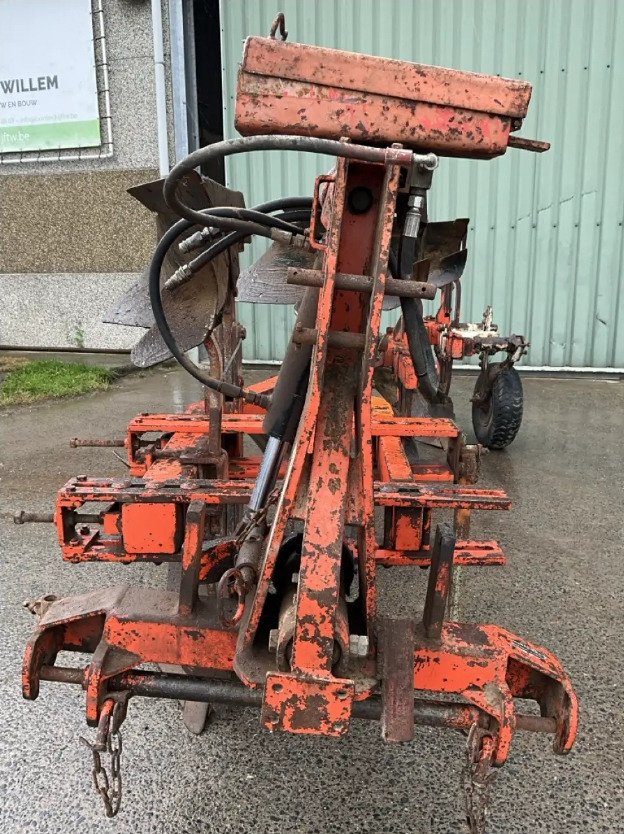 Plug obrotowy 4 skibowy Kverneland Kuhn J. BAEKE - Plog: bilde 5 Plug obrotowy 4 skibowy Kverneland Kuhn J. BAEKE - Plog: bilde 5