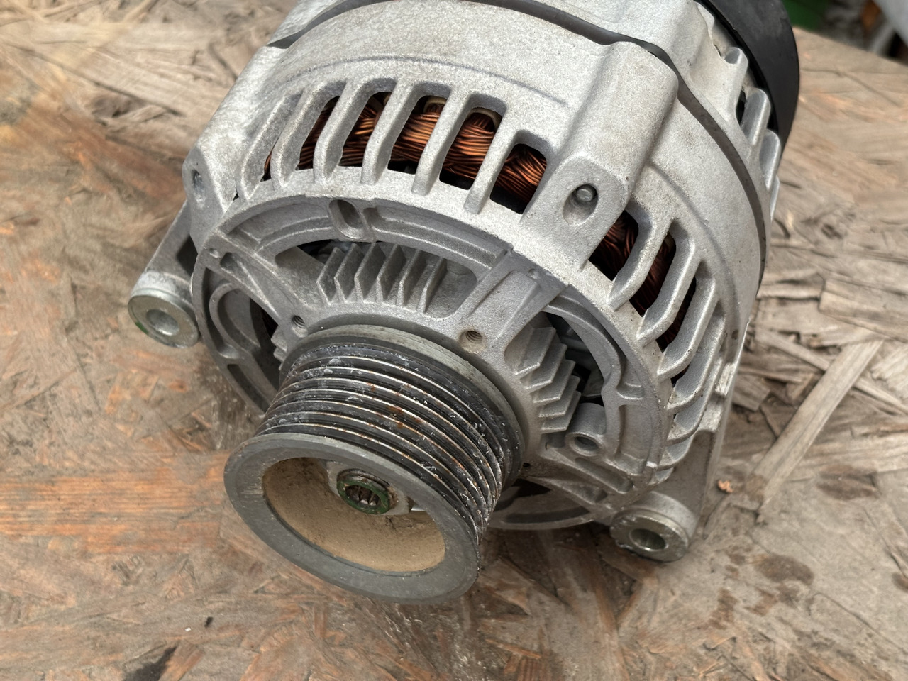 Mahle 11.205.290 John Deere DZ117825 NOWY - Reservedeler for Landbruksteknikk: bilde 4 Mahle 11.205.290 John Deere DZ117825 NOWY - Reservedeler for Landbruksteknikk: bilde 4