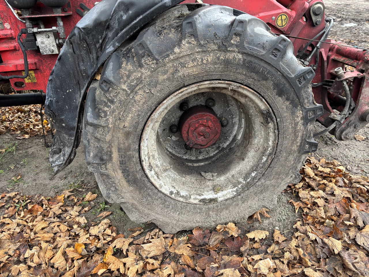 Schaffer 5680 T Felga Opona Koło Przednia Tylna Przód Tył CZĘŚCI - Felg for Landbruksteknikk: bilde 2 Schaffer 5680 T Felga Opona Koło Przednia Tylna Przód Tył CZĘŚCI - Felg for Landbruksteknikk: bilde 2