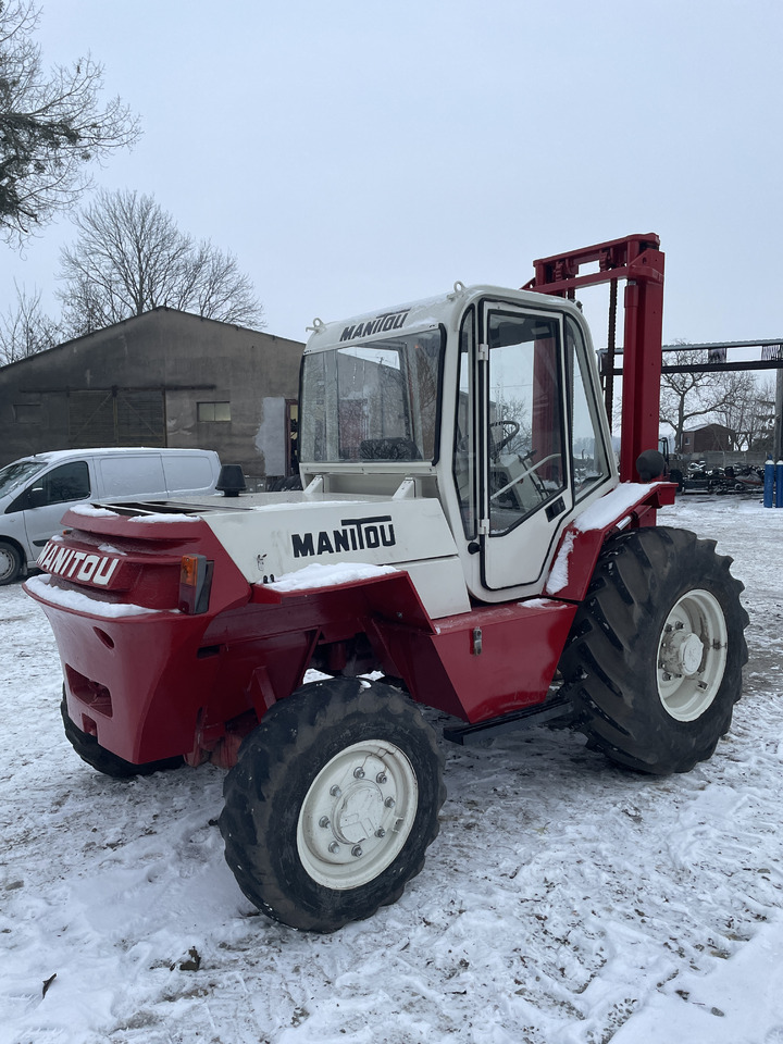 Wózek widłowy Manitou 4x4 54.000zł brutto - Terrenggående gaffeltruck: bilde 5 Wózek widłowy Manitou 4x4 54.000zł brutto - Terrenggående gaffeltruck: bilde 5