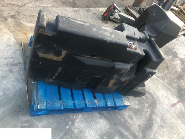 Zbiornik Paliwa - John Deere 7530 Premium - Drivstofftank for Landbruksteknikk: bilde 5 Zbiornik Paliwa - John Deere 7530 Premium - Drivstofftank for Landbruksteknikk: bilde 5