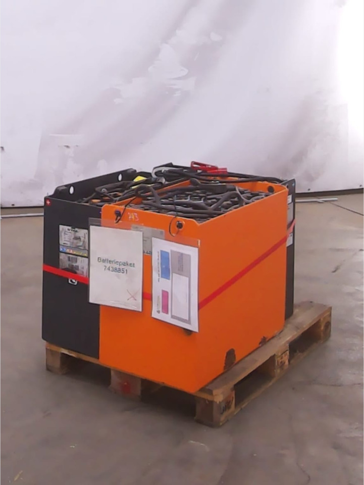 Battery Package 3x Batteries - Batteri for Materialhåndteringsutstyr: bilde 4 Battery Package 3x Batteries - Batteri for Materialhåndteringsutstyr: bilde 4