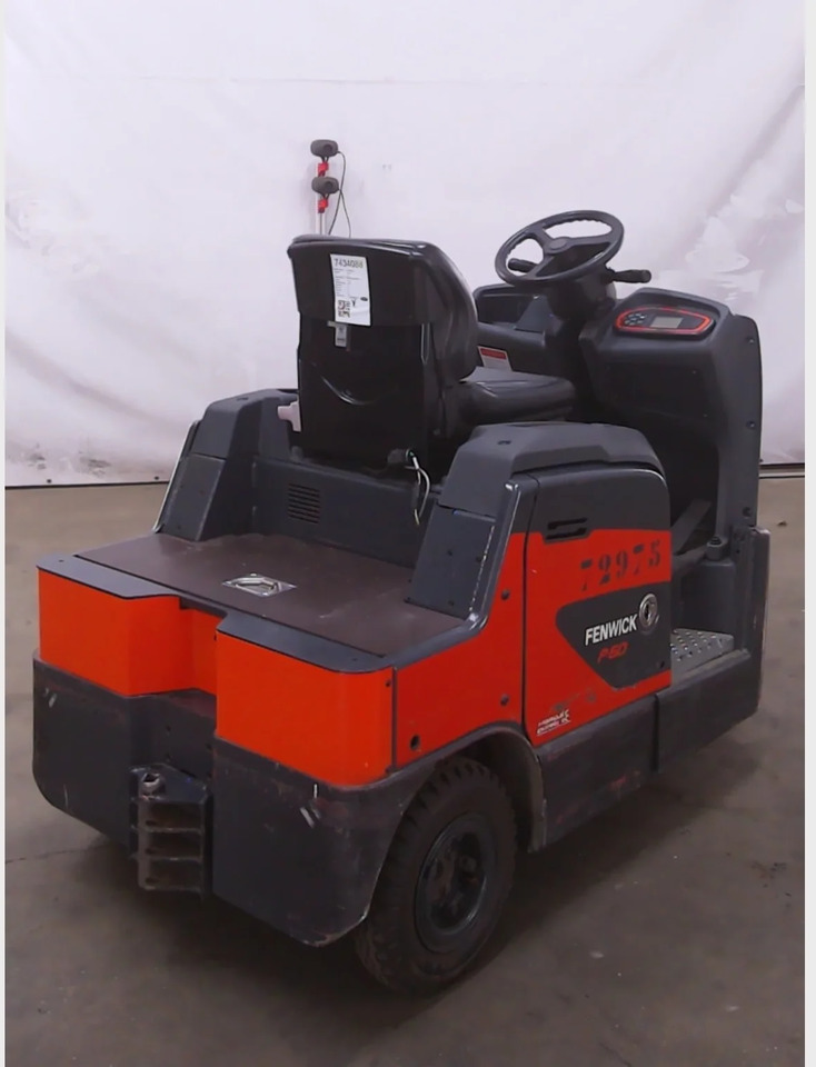 Linde P60 - Elektrisk trekkvogn: bilde 2 Linde P60 - Elektrisk trekkvogn: bilde 2
