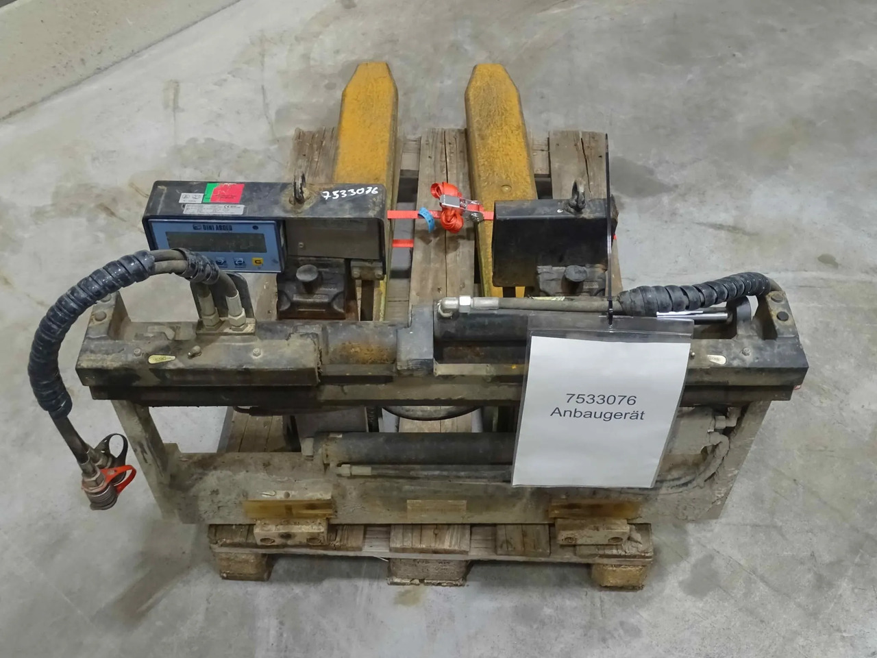 Durwen Fork positioner FEM 2 RZV25S - Utstyr for Materialhåndteringsutstyr: bilde 4 Durwen Fork positioner FEM 2 RZV25S - Utstyr for Materialhåndteringsutstyr: bilde 4