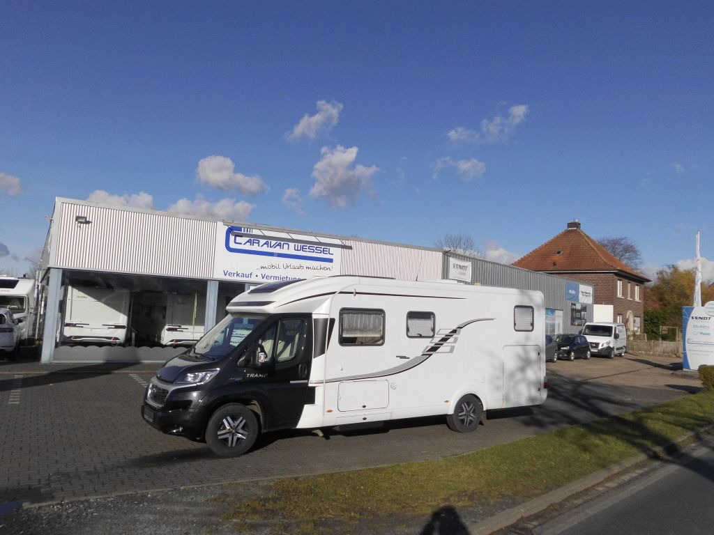 HYMER / ERIBA / HYMERCAR Tramp SL 704 Hubstützen, Solar, AHK uvm++++ - Halvintegrert bobil: bilde 3 HYMER / ERIBA / HYMERCAR Tramp SL 704 Hubstützen, Solar, AHK uvm++++ - Halvintegrert bobil: bilde 3