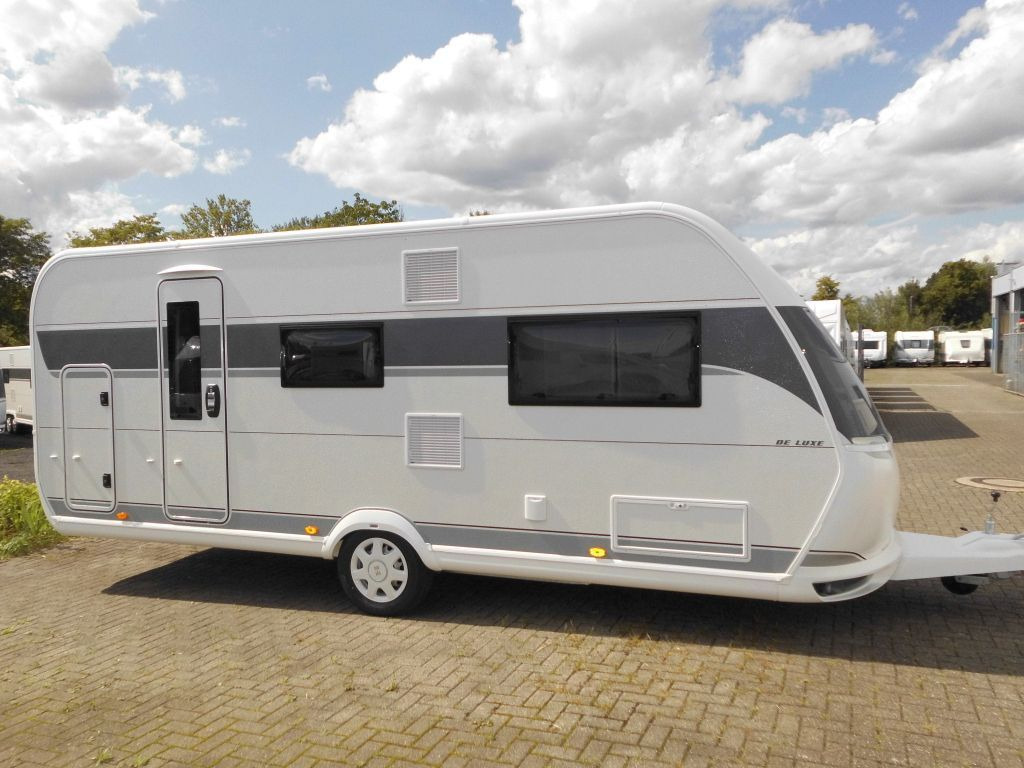 Hobby De Luxe 540 KMFe 2026 GARAGE AUTARK 1800kg. - Campingvogn: bilde 1 Hobby De Luxe 540 KMFe 2026 GARAGE AUTARK 1800kg. - Campingvogn: bilde 1
