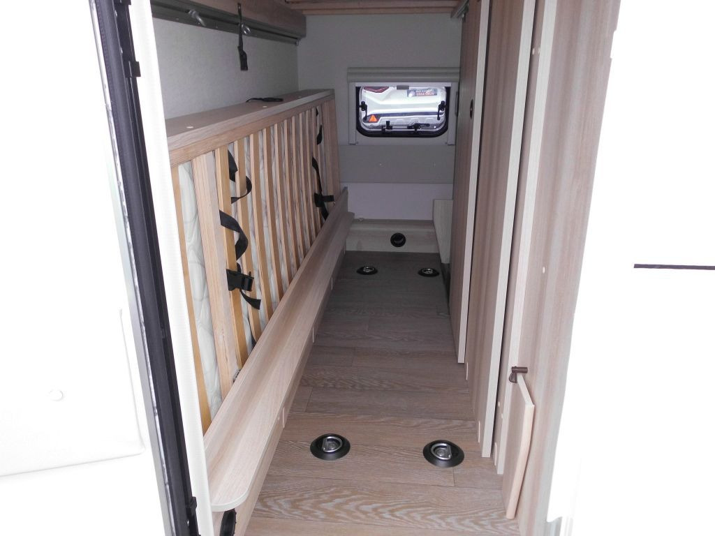 Hobby De Luxe 540 KMFe 2026 GARAGE AUTARK 1800kg. - Campingvogn: bilde 4 Hobby De Luxe 540 KMFe 2026 GARAGE AUTARK 1800kg. - Campingvogn: bilde 4