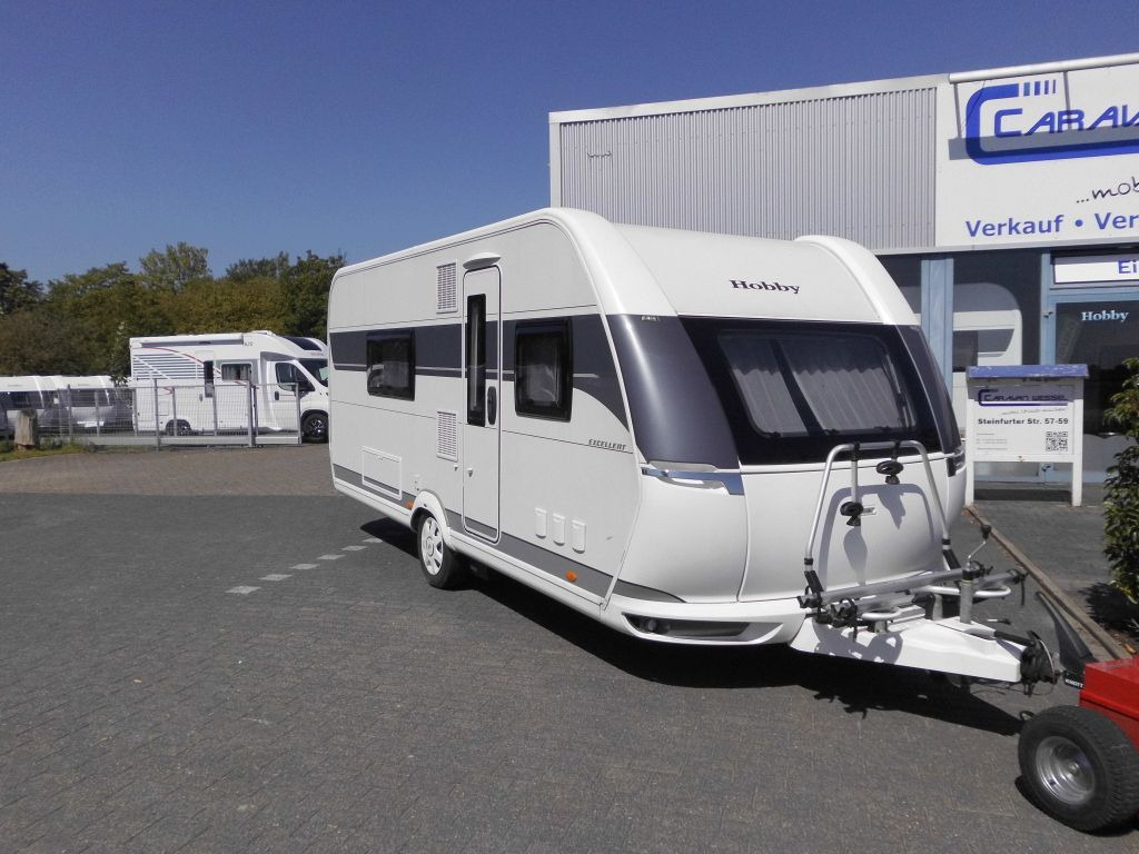 Hobby Excellent 495 WFB Mover, Autark, Combi 6E 1800KG - Campingvogn: bilde 1 Hobby Excellent 495 WFB Mover, Autark, Combi 6E 1800KG - Campingvogn: bilde 1