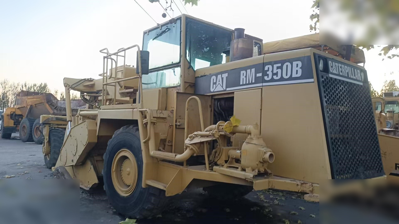 1998 CATERPILLAR RM-350B - Stabiliseringsfres: bilde 1 1998 CATERPILLAR RM-350B - Stabiliseringsfres: bilde 1