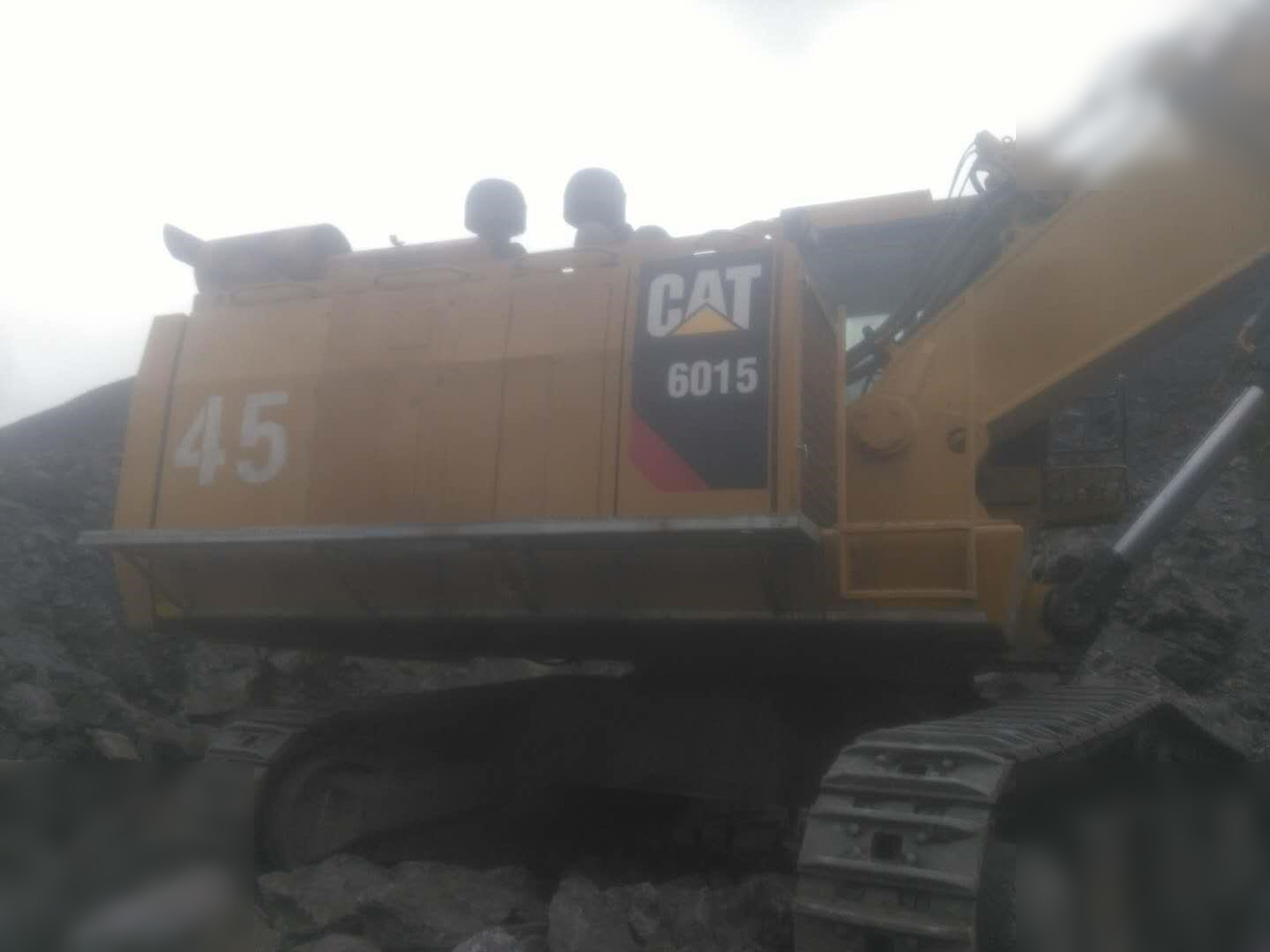 Beltegraver 2013 CATERPILLAR 6015: bilde 20