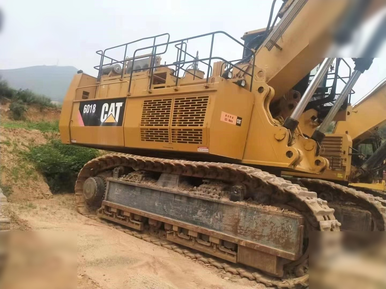 2013 CATERPILLAR 6018 - Beltegraver: bilde 3 2013 CATERPILLAR 6018 - Beltegraver: bilde 3
