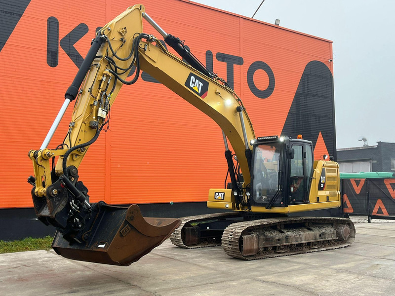 Caterpillar 320 ROTOTILT / CENTRAL LUBRICATION / AC / 2 BUCKETS - Beltegraver: bilde 1 Caterpillar 320 ROTOTILT / CENTRAL LUBRICATION / AC / 2 BUCKETS - Beltegraver: bilde 1