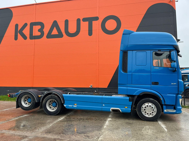 DAF XF 530 6x2 PTO / CHASSIS L=6074 mm - Chassis lastebil: bilde 4 DAF XF 530 6x2 PTO / CHASSIS L=6074 mm - Chassis lastebil: bilde 4