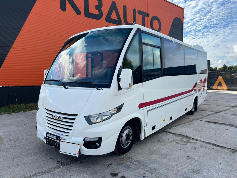 Iveco Daily Rapido 4x2 AC / WEBASTO / 30 SEATS - Minibuss, Persontransport: bilde 3 Iveco Daily Rapido 4x2 AC / WEBASTO / 30 SEATS - Minibuss, Persontransport: bilde 3