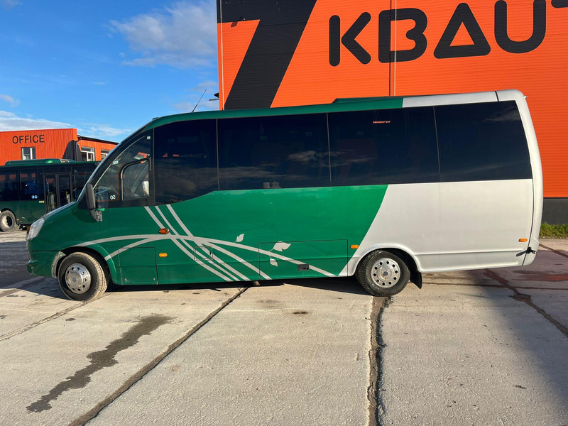 Iveco Indcar Wing 4x2 23 SEATS / AC / WEBASTO - Minibuss, Persontransport: bilde 4 Iveco Indcar Wing 4x2 23 SEATS / AC / WEBASTO - Minibuss, Persontransport: bilde 4