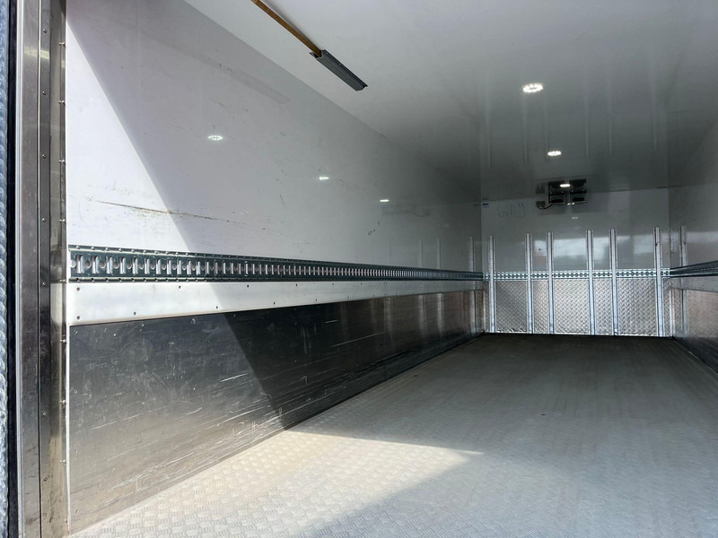 Skapbil Mercedes-Benz Actros 2545 6x2 BOX L=7526 mm: bilde 13 Skapbil Mercedes-Benz Actros 2545 6x2 BOX L=7526 mm: bilde 13