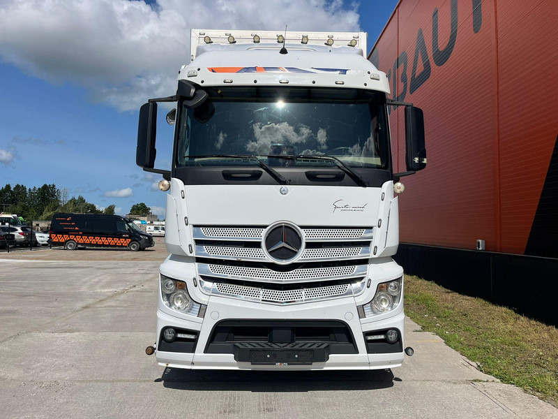 Mercedes-Benz Actros 2551 6x2*4 BOX L=7401mm - Skapbil: bilde 3 Mercedes-Benz Actros 2551 6x2*4 BOX L=7401mm - Skapbil: bilde 3