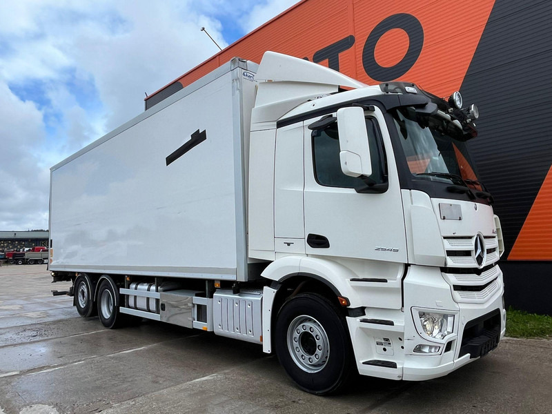 Mercedes-Benz Antos 2545 6x2*4 THERMOKING CO2 / BOX L=8427 mm - Lastebil med kjøl: bilde 4 Mercedes-Benz Antos 2545 6x2*4 THERMOKING CO2 / BOX L=8427 mm - Lastebil med kjøl: bilde 4