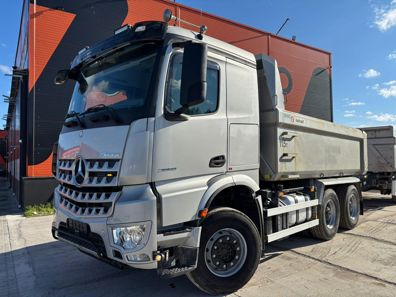 Mercedes-Benz Arocs 2658 6x4 RETARDER / BOX L=4541mm - Tippbil: bilde 1 Mercedes-Benz Arocs 2658 6x4 RETARDER / BOX L=4541mm - Tippbil: bilde 1