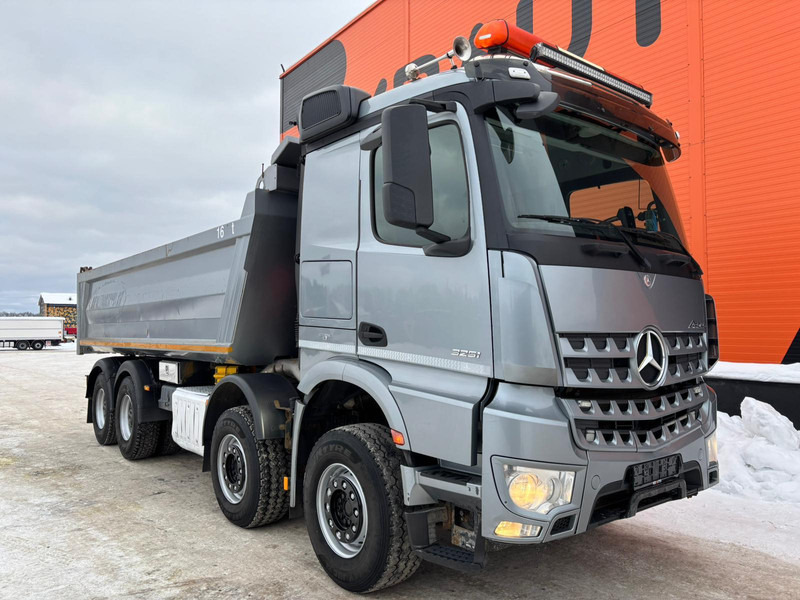 Mercedes-Benz Arocs 3251 8x4 BOX L=6155 mm - Tippbil: bilde 4 Mercedes-Benz Arocs 3251 8x4 BOX L=6155 mm - Tippbil: bilde 4