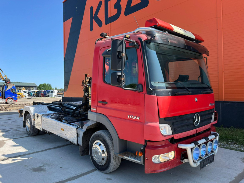 Mercedes-Benz Atego 1024 4x2 PK4100 + WINCH / HOOK LIFT L=3900 mm - Krokbil, Kranbil: bilde 4 Mercedes-Benz Atego 1024 4x2 PK4100 + WINCH / HOOK LIFT L=3900 mm - Krokbil, Kranbil: bilde 4