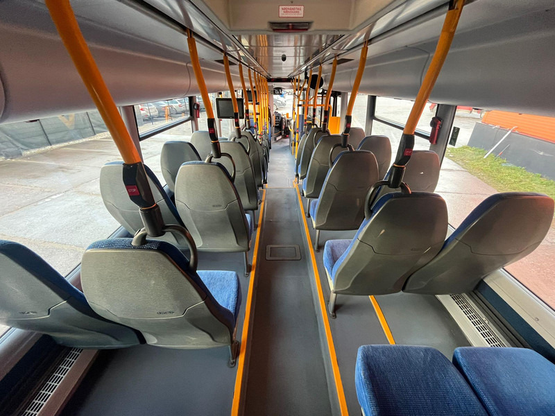 Leie Scania K 280 Citywide LE 6x2*4 44 SEATS / AC / AUXILIARY HEATER / WHEELCHAIR RAMP Scania K 280 Citywide LE 6x2*4 44 SEATS / AC / AUXILIARY HEATER / WHEELCHAIR RAMP: bilde 19 Leie Scania K 280 Citywide LE 6x2*4 44 SEATS / AC / AUXILIARY HEATER / WHEELCHAIR RAMP Scania K 280 Citywide LE 6x2*4 44 SEATS / AC / AUXILIARY HEATER / WHEELCHAIR RAMP: bilde 19