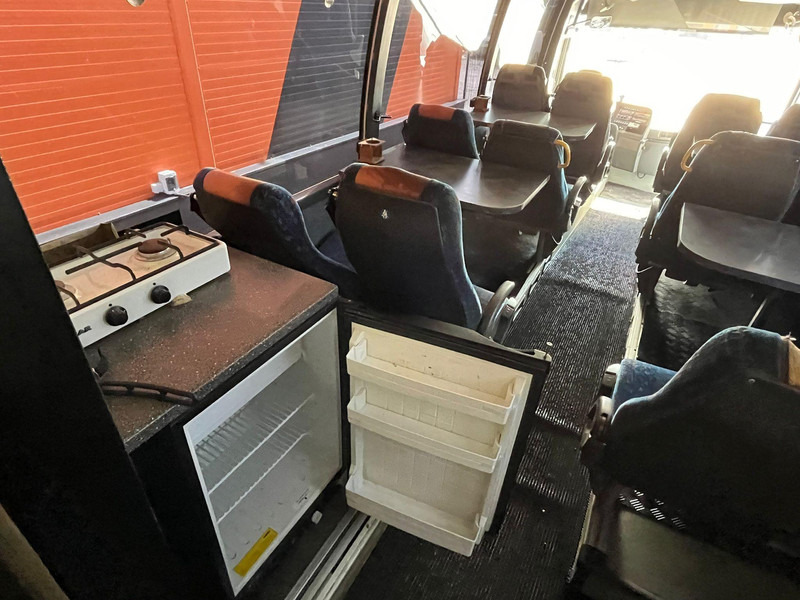 Leie Volvo B12M 4x2 14 SEATS / AC / AUXILIARY HEATING / WC / KITCHEN Volvo B12M 4x2 14 SEATS / AC / AUXILIARY HEATING / WC / KITCHEN: bilde 19