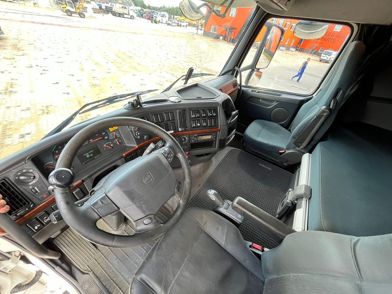 Skapbil Volvo FH 400 6x2 BOX L=7400: bilde 19