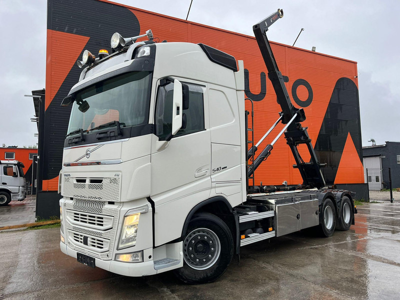 Volvo FH 540 6x4 HIAB 21 ton / L=5600 mm / RETARDER / TANDEM AXLE LIFT - Krokbil: bilde 2 Volvo FH 540 6x4 HIAB 21 ton / L=5600 mm / RETARDER / TANDEM AXLE LIFT - Krokbil: bilde 2