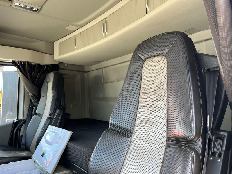 Tippbil Volvo FH 540 8x4 HYDRAULIC TENT / RETARDER / TANDEM AXLE LIFT: bilde 19