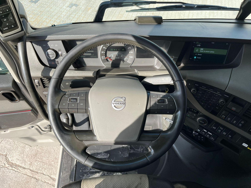 Tippbil Volvo FH 540 8x4 HYDRAULIC TENT / RETARDER / TANDEM AXLE LIFT: bilde 17