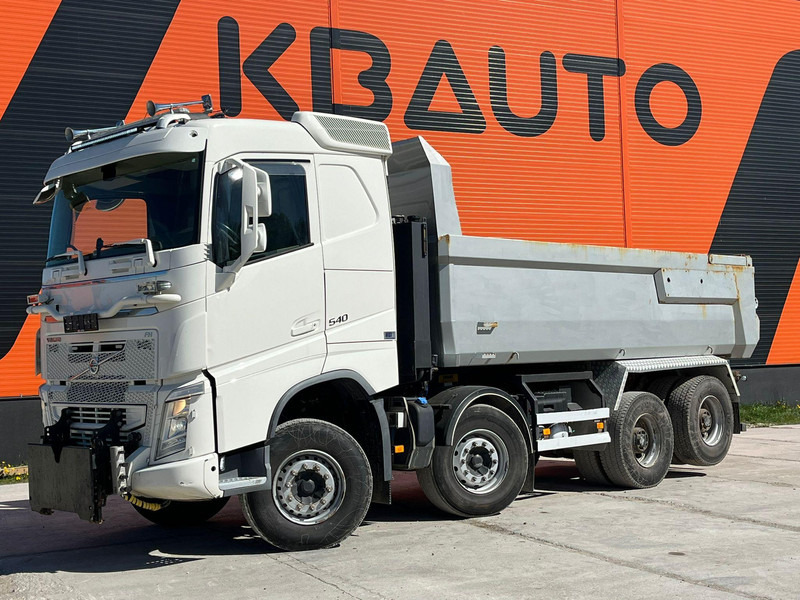 Volvo FH 540 8x4 RETARDER / TANDEM AXLE LIFT / BIG AXLES / BOX L=5704 mm - Tippbil: bilde 1 Volvo FH 540 8x4 RETARDER / TANDEM AXLE LIFT / BIG AXLES / BOX L=5704 mm - Tippbil: bilde 1