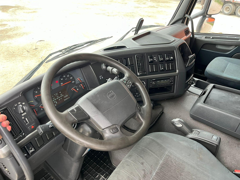 Skapbil Volvo FM 330 4x2 BOX L=7533 mm: bilde 16 Skapbil Volvo FM 330 4x2 BOX L=7533 mm: bilde 16