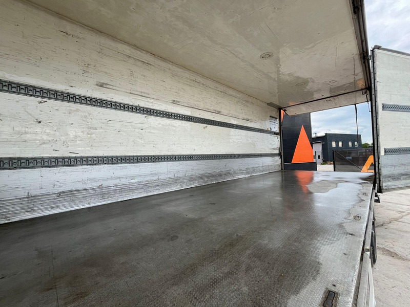 Skapbil Volvo FM 330 4x2 BOX L=7533 mm: bilde 13 Skapbil Volvo FM 330 4x2 BOX L=7533 mm: bilde 13