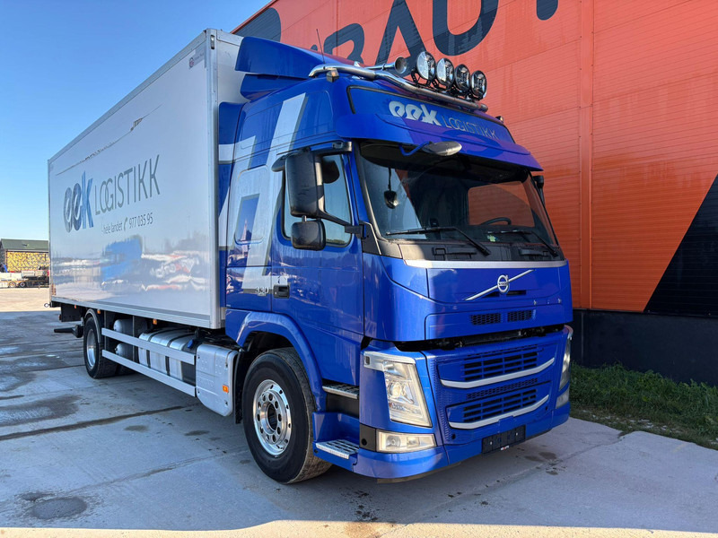 Volvo FM 330 4x2 BOX L=7608 mm - Skapbil: bilde 4 Volvo FM 330 4x2 BOX L=7608 mm - Skapbil: bilde 4