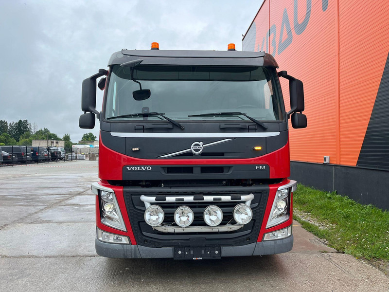 Volvo FM 330 6x2*4 EFFER 215/4S / PLATFORM L=6529 mm - Planbil, Kranbil: bilde 3 Volvo FM 330 6x2*4 EFFER 215/4S / PLATFORM L=6529 mm - Planbil, Kranbil: bilde 3