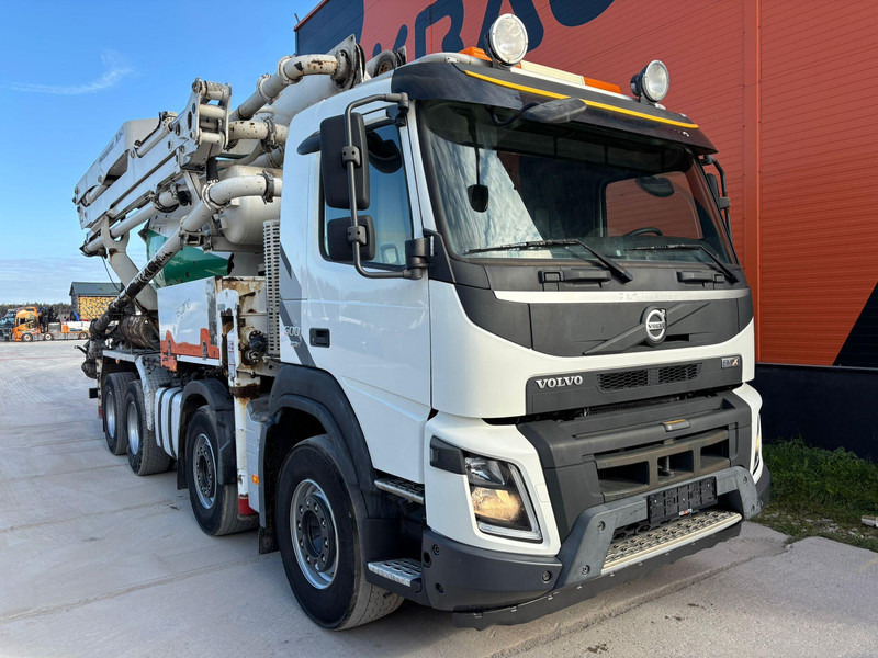 Volvo FMX 500 8x4 PUMI 24-3 - 24 m - 2303 hours / 7 m3 / FULL STEEL - Betongbil: bilde 4 Volvo FMX 500 8x4 PUMI 24-3 - 24 m - 2303 hours / 7 m3 / FULL STEEL - Betongbil: bilde 4