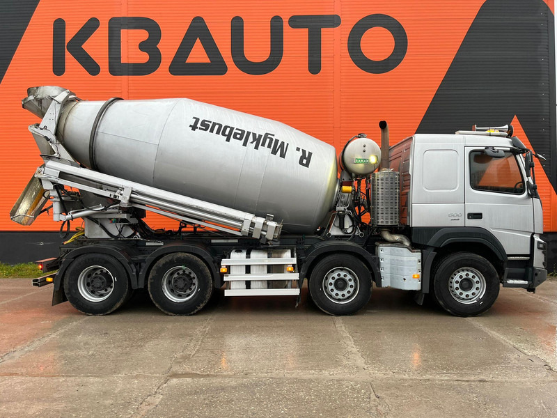 Volvo FMX 500 8x4 SARAKA HR-11 / 10 m3 + CHUTE 10 m / TANDEM AXLE LIFT - Betongbil: bilde 4 Volvo FMX 500 8x4 SARAKA HR-11 / 10 m3 + CHUTE 10 m / TANDEM AXLE LIFT - Betongbil: bilde 4
