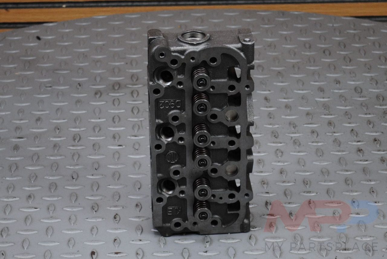 Kubota Cilinderkop Kubota D902 - Motor: bilde 1 Kubota Cilinderkop Kubota D902 - Motor: bilde 1