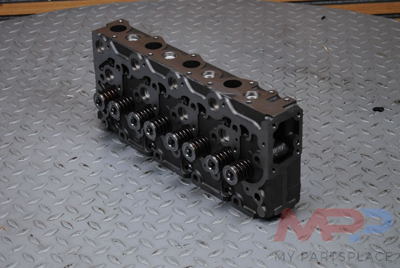 Kubota Cilinderkop Kubota V2203 | V2003 | V2403 | V2203T | V2203E | V2203B | V2403 CR. - Motor: bilde 1 Kubota Cilinderkop Kubota V2203 | V2003 | V2403 | V2203T | V2203E | V2203B | V2403 CR. - Motor: bilde 1