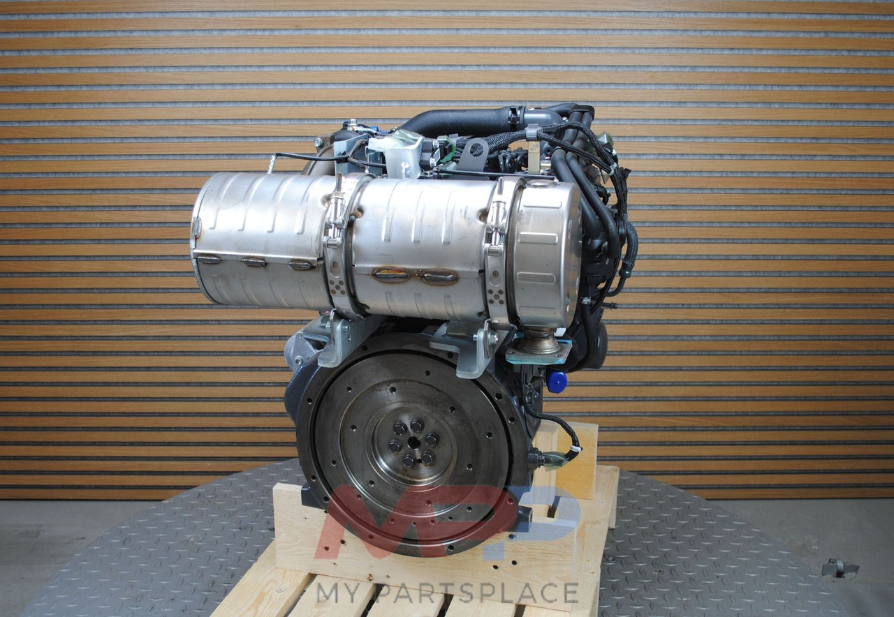 Kubota Kubota V2403-CR-T nieuw - Motor: bilde 2 Kubota Kubota V2403-CR-T nieuw - Motor: bilde 2