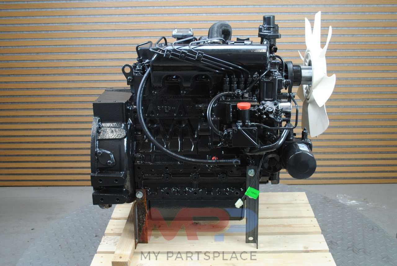 Kubota Kubota V2403-T (KIOTI) *NIEUW* - Motor: bilde 4 Kubota Kubota V2403-T (KIOTI) *NIEUW* - Motor: bilde 4