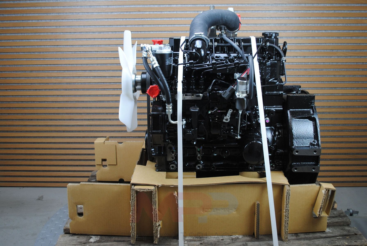 Mitsubishi Perkins VK/UK 804D-33 & UE 804C-33 - Motor: bilde 2 Mitsubishi Perkins VK/UK 804D-33 & UE 804C-33 - Motor: bilde 2