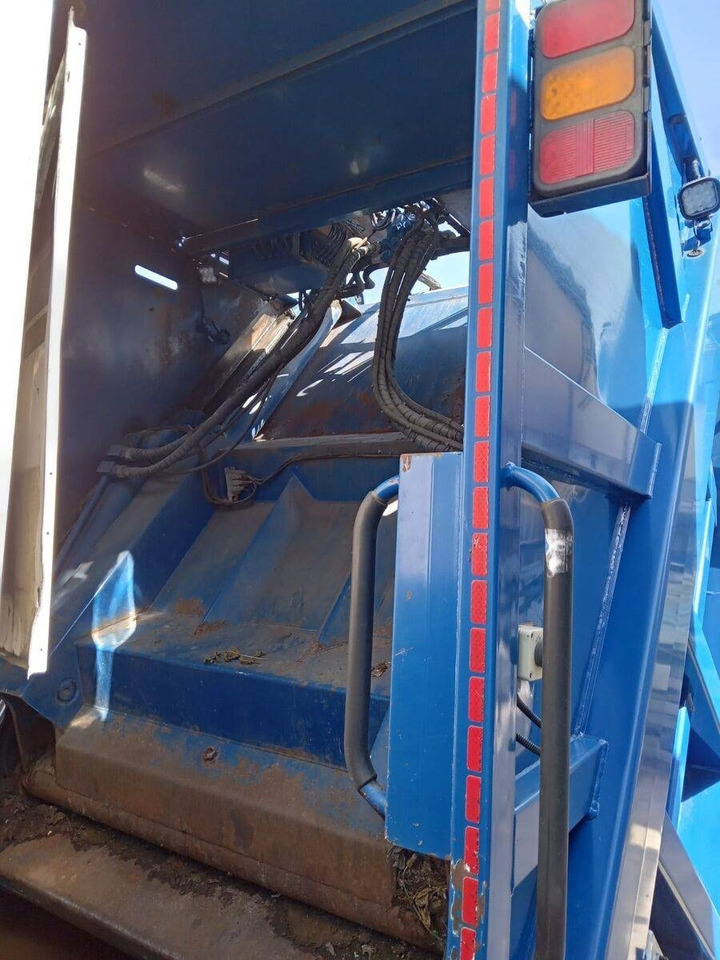 DAF Superstructure garbage truck MOL VDK PUSHER 20m3 - Søppelbil: bilde 4 DAF Superstructure garbage truck MOL VDK PUSHER 20m3 - Søppelbil: bilde 4