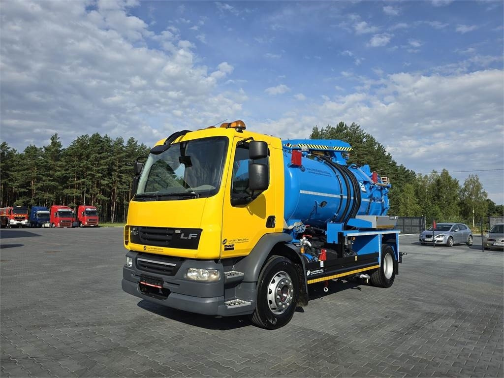 DAF WHALE 2012 WUKO for the collection of liquid waste - Vakuum lastebil: bilde 4 DAF WHALE 2012 WUKO for the collection of liquid waste - Vakuum lastebil: bilde 4
