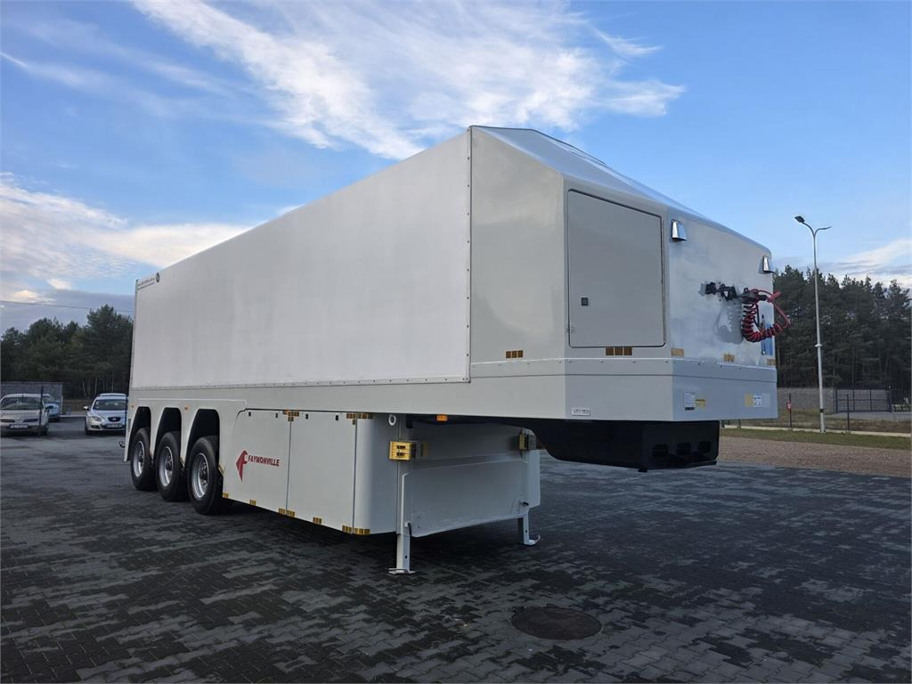 Faymonville GLASS and concrete concrete panels INLOADER - Skapsemi: bilde 1 Faymonville GLASS and concrete concrete panels INLOADER - Skapsemi: bilde 1